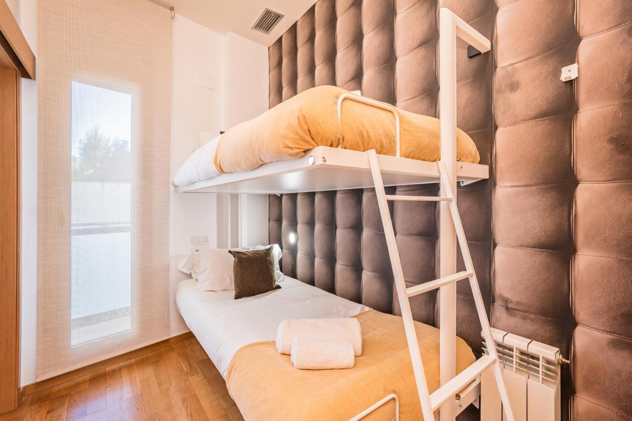 Sweett - Jardinets Apartment Barcelona Bagian luar foto