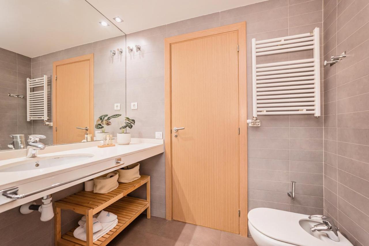 Sweett - Jardinets Apartment Barcelona Bagian luar foto