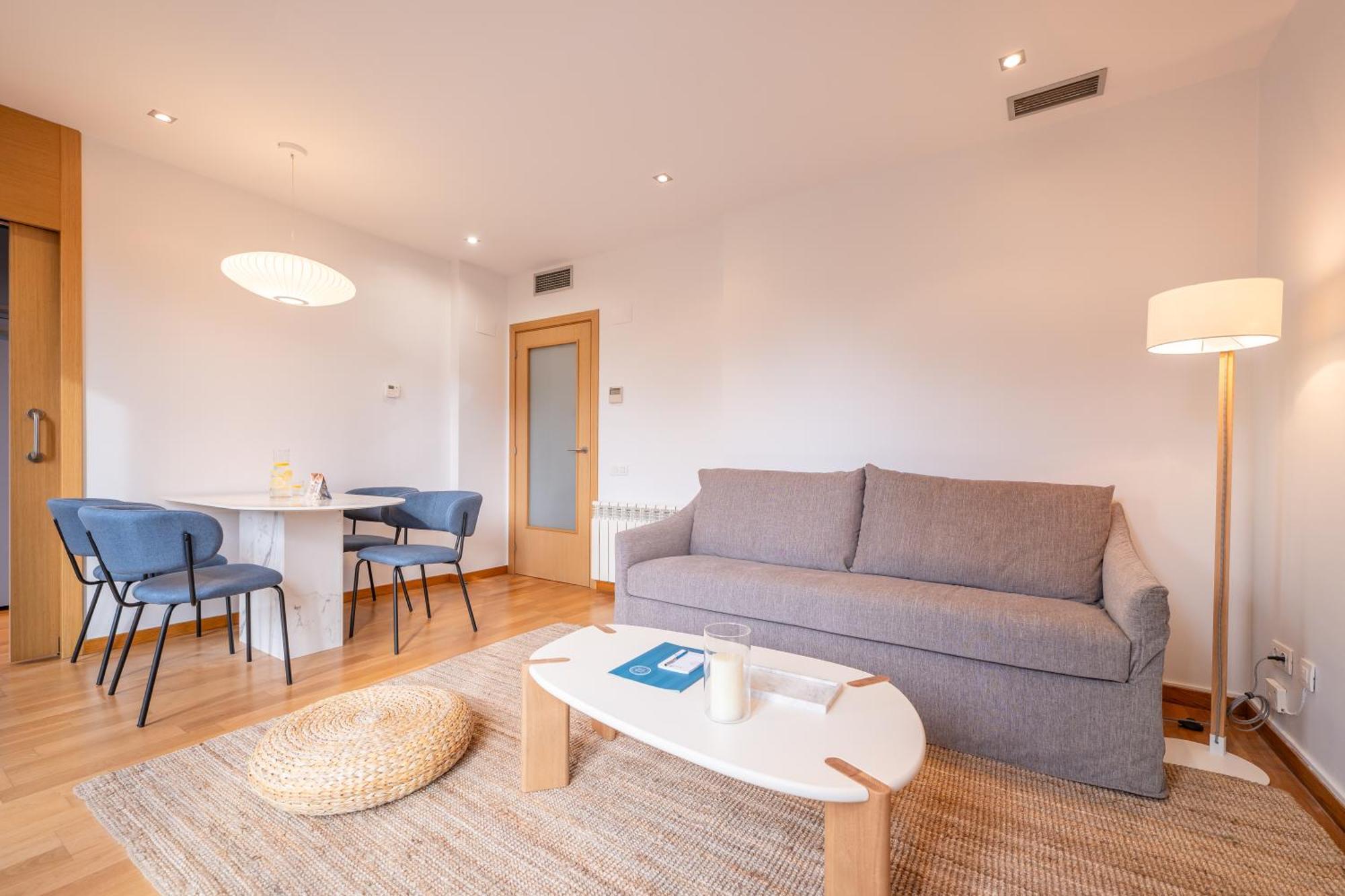 Sweett - Jardinets Apartment Barcelona Bagian luar foto
