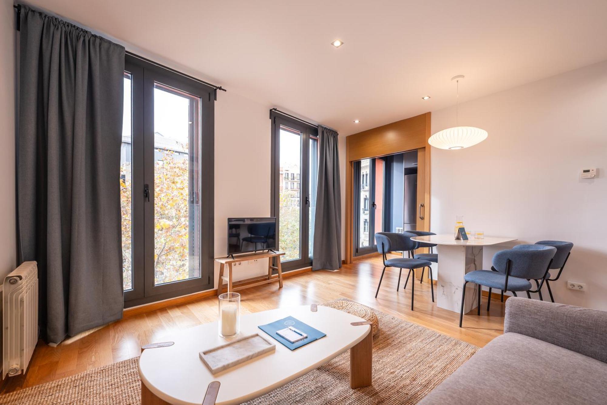 Sweett - Jardinets Apartment Barcelona Bagian luar foto